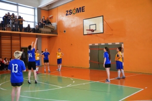 Zawody powiatowe w piłkę koszykową dziewcząt w roku szkolnym 2016/2017 - zdjęcie11