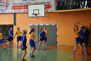 Zawody powiatowe w piłkę koszykową dziewcząt w roku szkolnym 2016/2017 - zdjęcie6