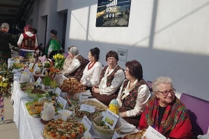 Działalność uczniów gastronomii w ramach projektu „Europa uczy zawodu” - zdjęcie1